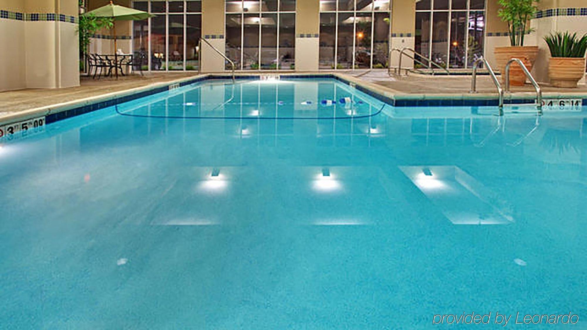 The Rewind West Des Moines, Tapestry Collection By Hilton Hotel Exterior photo