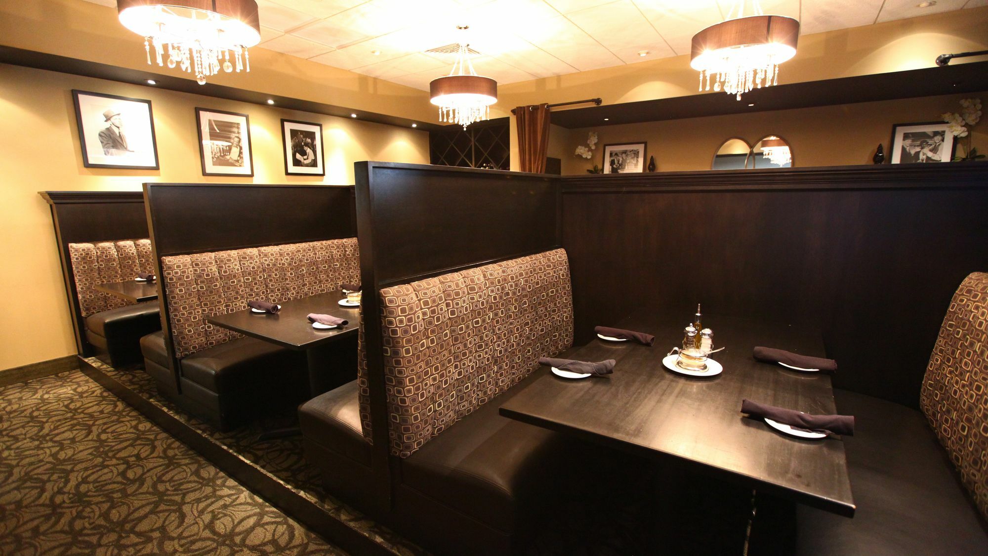 The Rewind West Des Moines, Tapestry Collection By Hilton Hotel Exterior photo