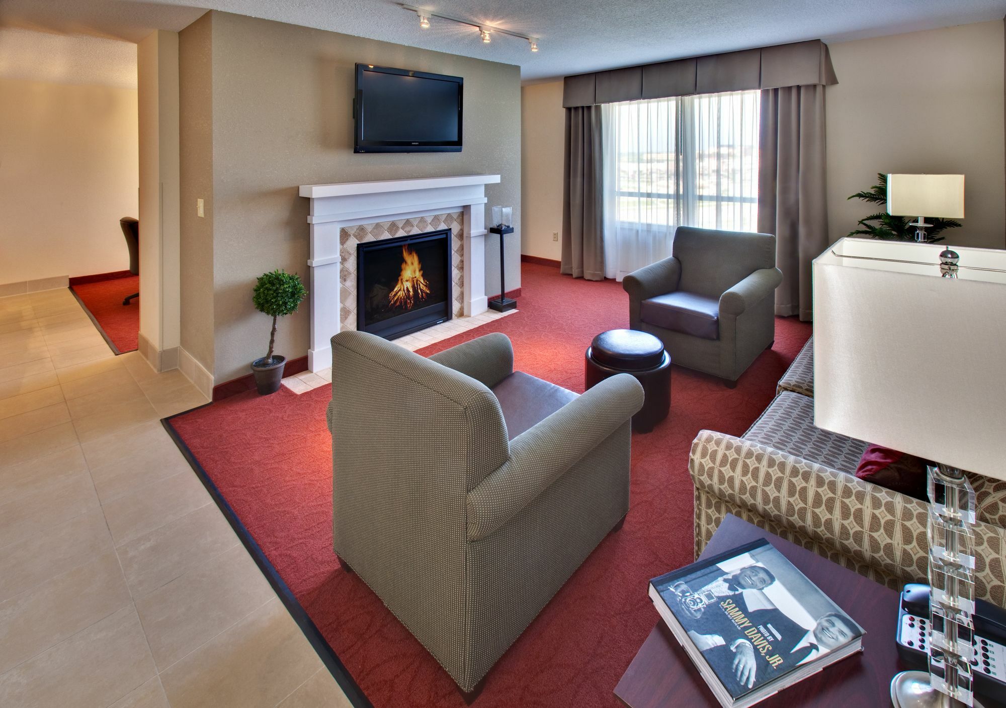 The Rewind West Des Moines, Tapestry Collection By Hilton Hotel Exterior photo