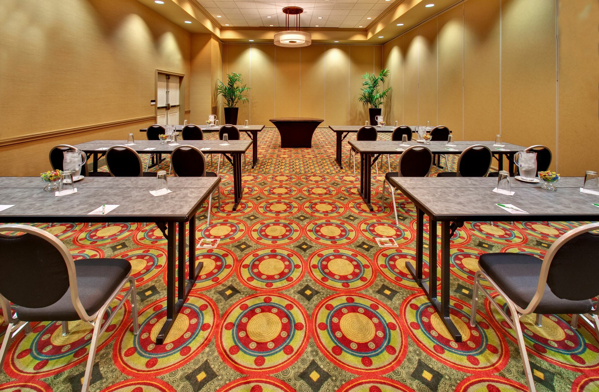 The Rewind West Des Moines, Tapestry Collection By Hilton Hotel Exterior photo